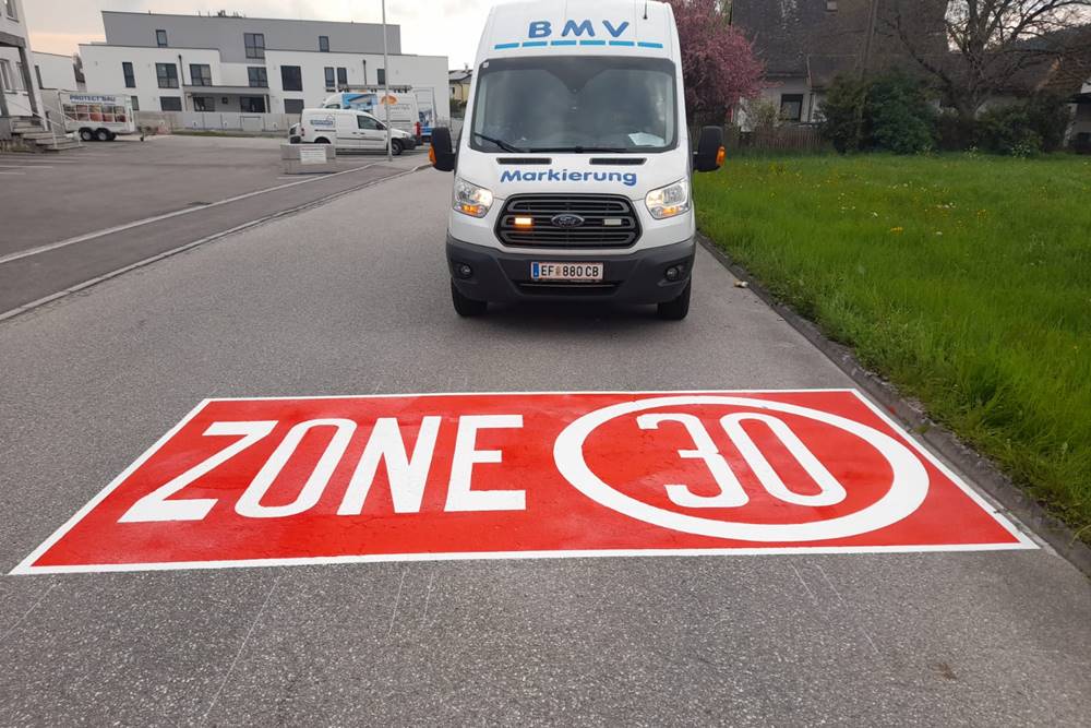 BMV-Voglsam GmbH - Bodenmarkierungen aus Sankt Marienkirchen